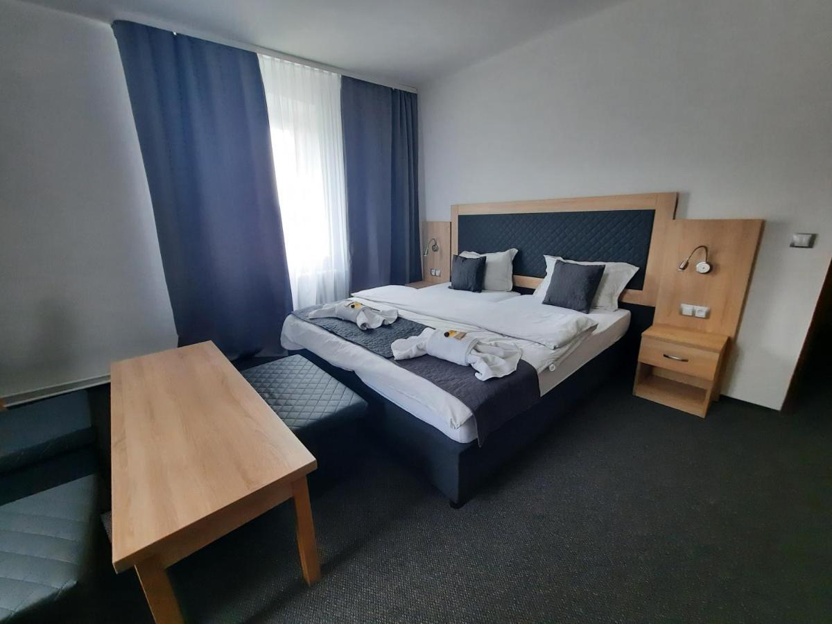 Hotel Cervenohorske Sedlo Loucna nad Desnou Ngoại thất bức ảnh